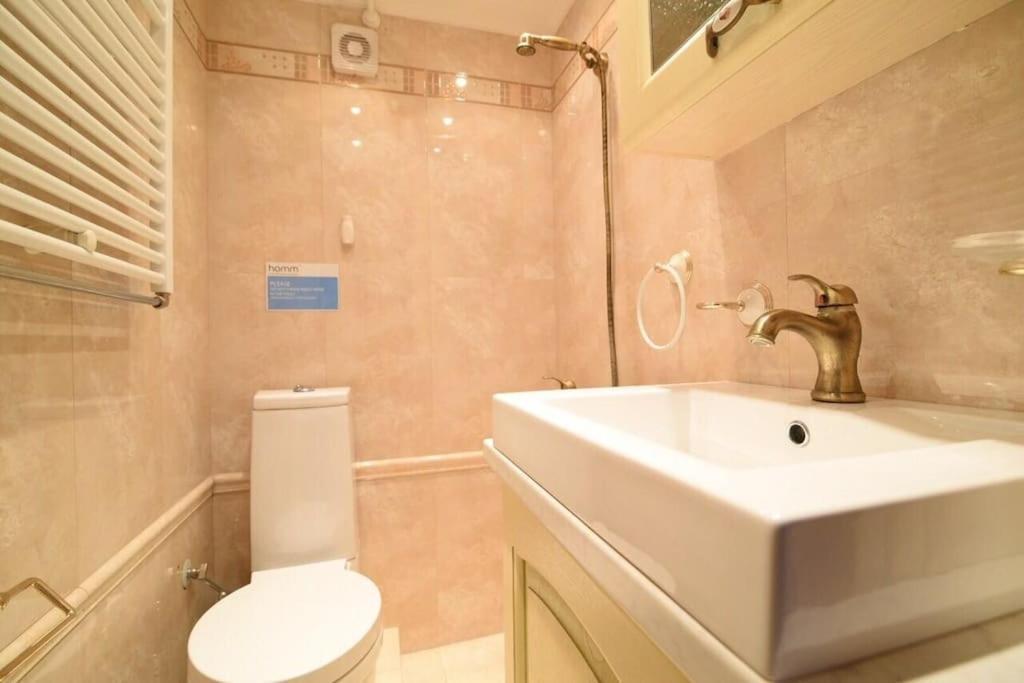 Piraeus Oasis Jacuzzi & Sauna 3Rd & 4Th Floor Apartment ภายนอก รูปภาพ